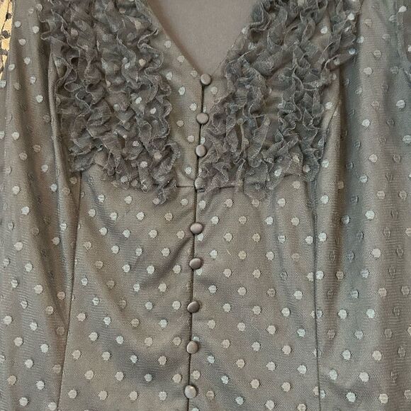 International Concepts 2X black polka dotted lacy sheer sleeves button front - Picture 2 of 7